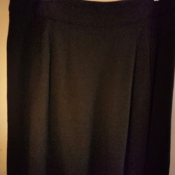 Talbots Black Full Skirt with Large Button Trim Size 10 - Picture 4 of 9